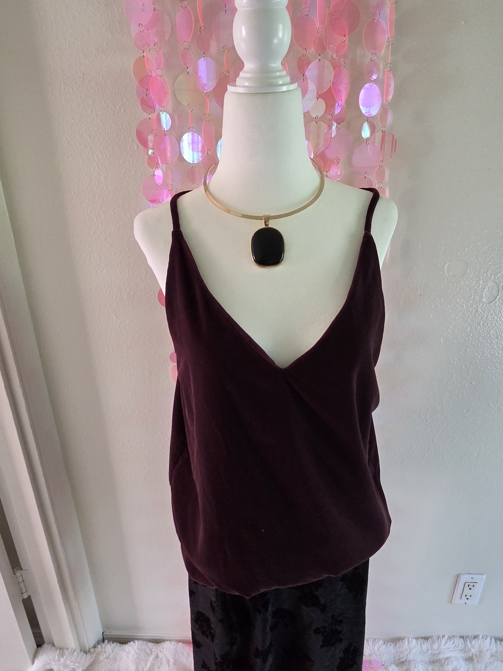 Whimigoth Burgundy V-Neck Velvet Cami
